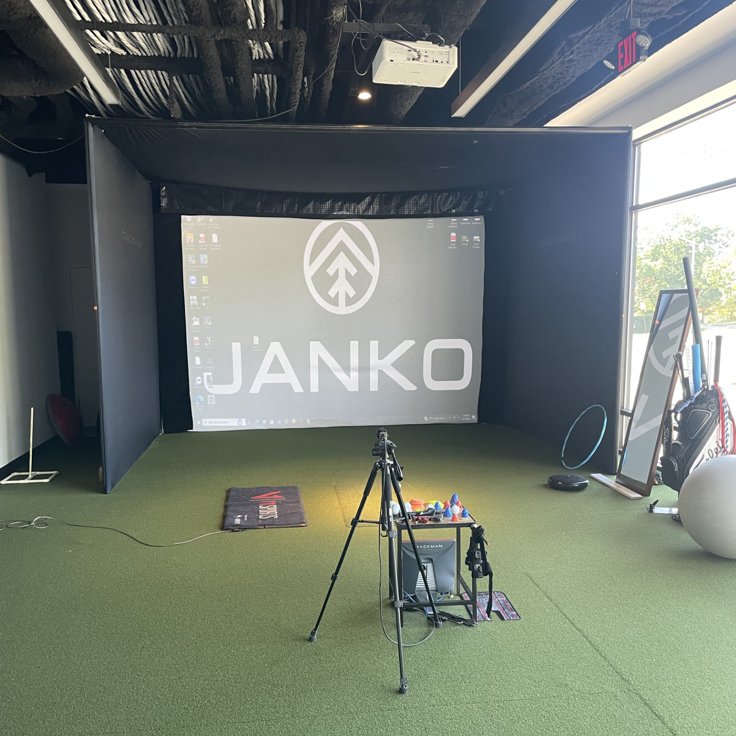 Trackman Golf Simulator at Golf Garage VT